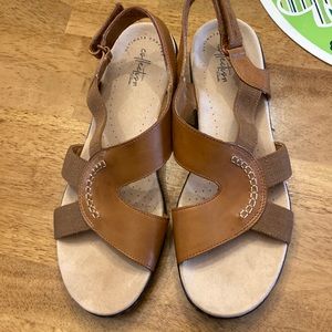 Womens Clark leather sandals size 11 w